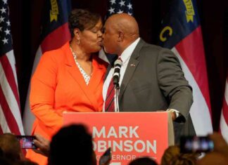 North Carolina Republican Runs Ad Featuring Wife’s Abortion Story news-04082024-054439