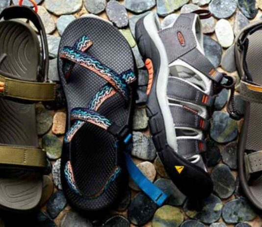 Best Hiking Sandals for Superior Grip and Toe Protection news-04082024-054945