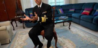 US Surgeon General Ignores Mom’s Advice and Enters Political Arena news-12082024-035204