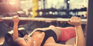 How to Bench Press Without a Bench or Barbell: Beginner’s Guide news-23082024-105544