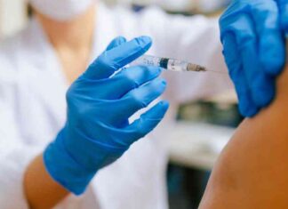 Growing COVID Vaccine Distrust Among Americans: Personal Choice or Public Health Concern? news-31082024-235054