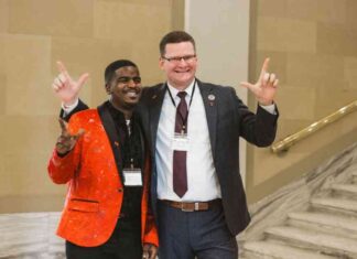 Oklahoma State University Basketball Manager and Cardiac Arrest Survivor to Shine in Oct. 26 Charity Game news-20092024-072650