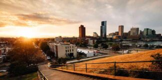 Choosing Resilience: A Story of Overcoming Adversity | NIH MedlinePlus Magazine news-01112024-001405