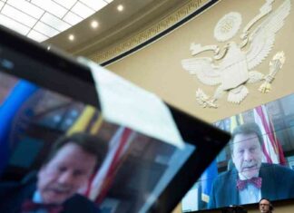 The Financial Motivation Behind AI Adoption in Healthcare: FDA Chief’s Perspective news-22112024-003542