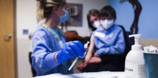 HHS to Stop Recommending Routine Covid Shots for Children and Pregnant Individuals, RFK Jr. Ally Reports hhs-to-stop-recommending-routine-covid-shots-for-children-and-pregnant-ndividuals-rfk-jr-ally-reports