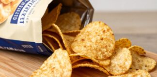 Crunchy Gluten-Free Chips for a Delicious, Safe Snack