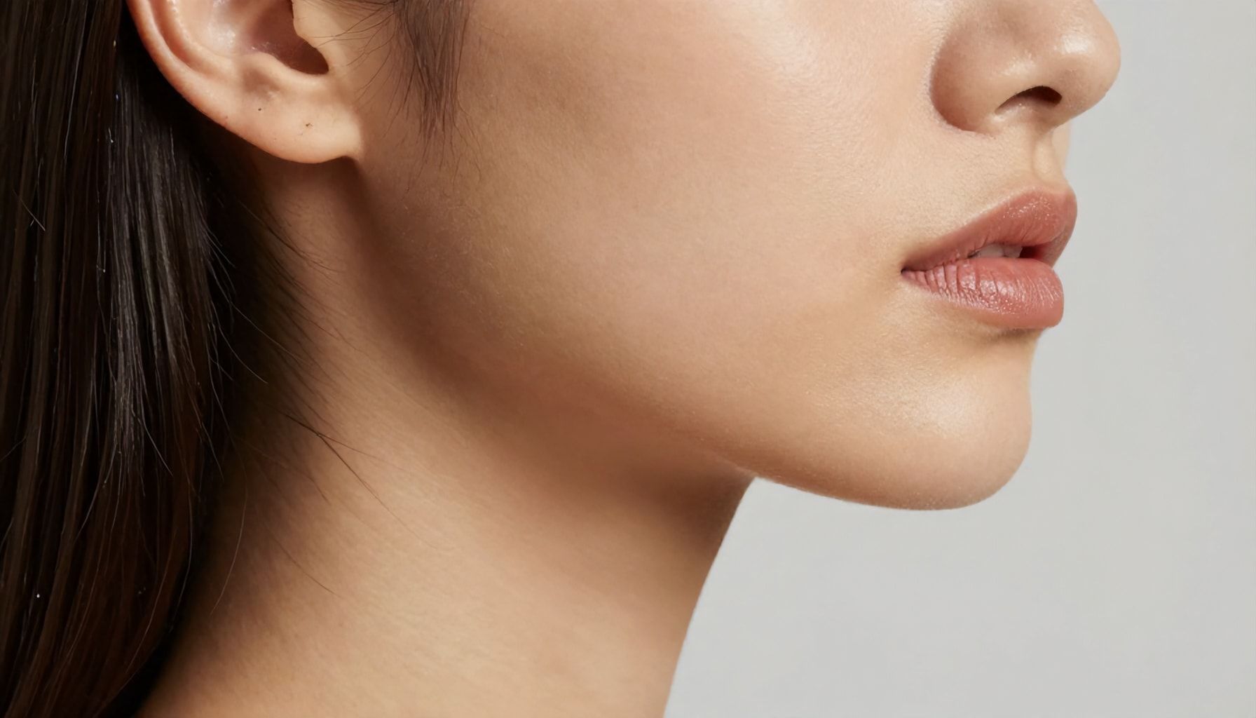 How to Achieve a Slimmer Chin with Minimally Invasive Liposuction*
