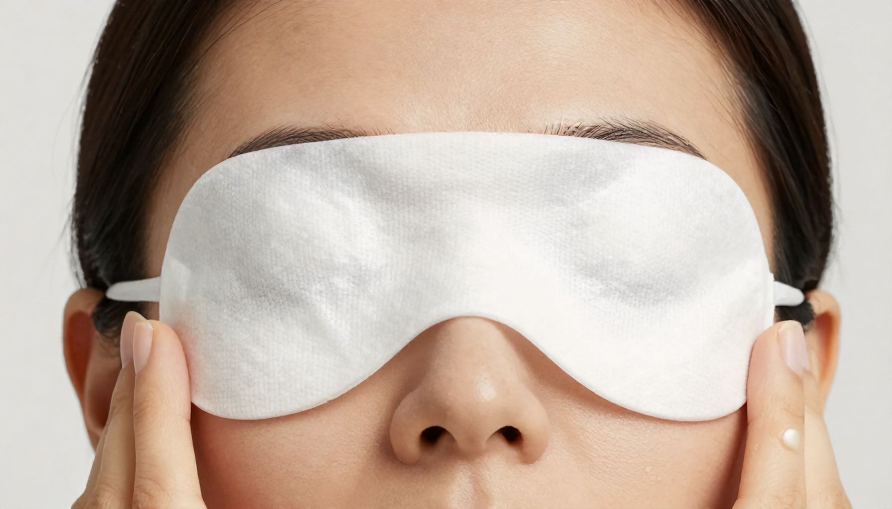 How to Use an Eye Patch Patch for Maximum Hydration & Comfort*