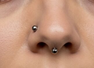 Enhance Your Look with a Stylish and Safe Septum Piercing