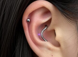 Snakebite Piercing: A Bold Beauty Statement with a Twist