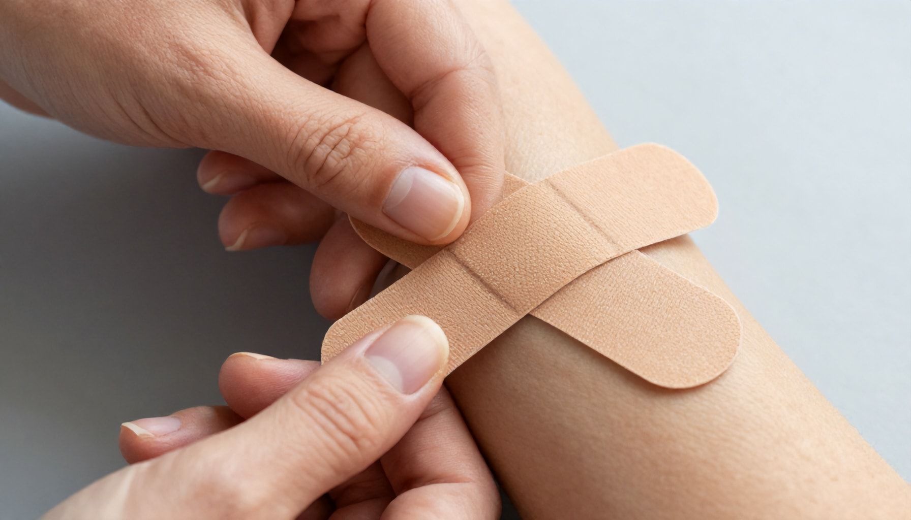 Steri-Strips: Gentle, Skin-Friendly Wound Closure for Faster Healing 4 Why Dermatologists Love Steri-Strips for Minor Wounds"*